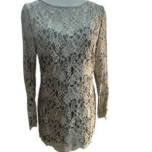 GILLIAN Lace long sleeve dress size 6